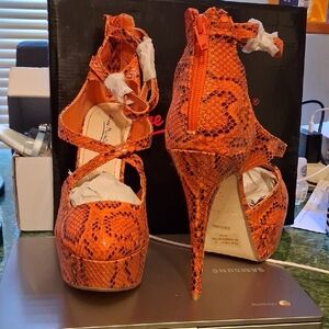 Anne Michelle Vibrant Orange Snake Heels Sz 10
